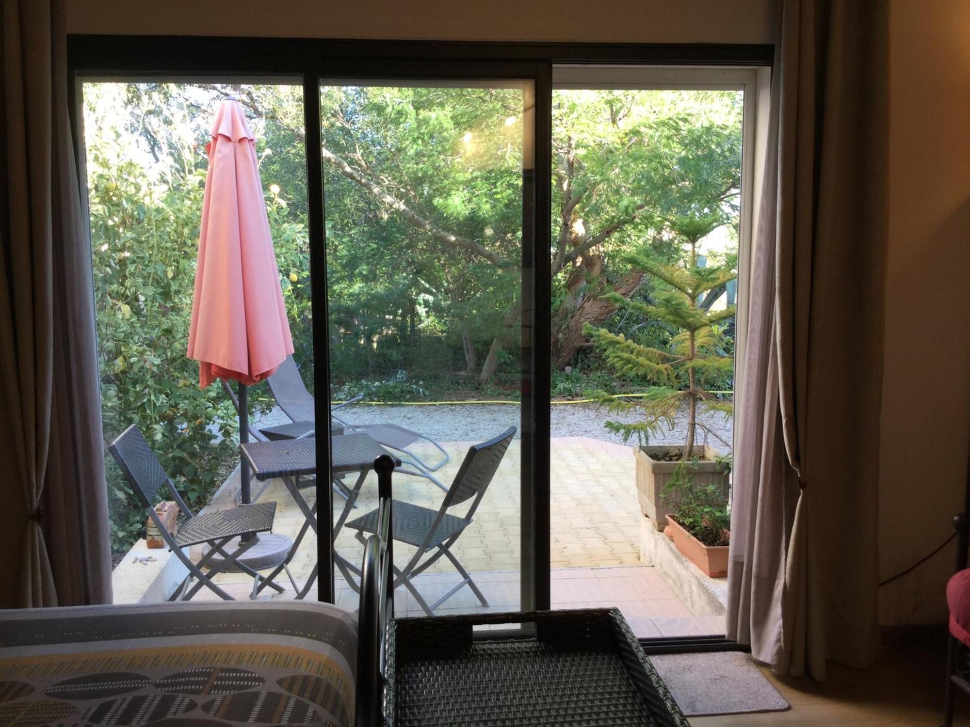 Bed and Breakfast Mas Soleil Et Vignes Saint-Hippolyte  Exterior foto